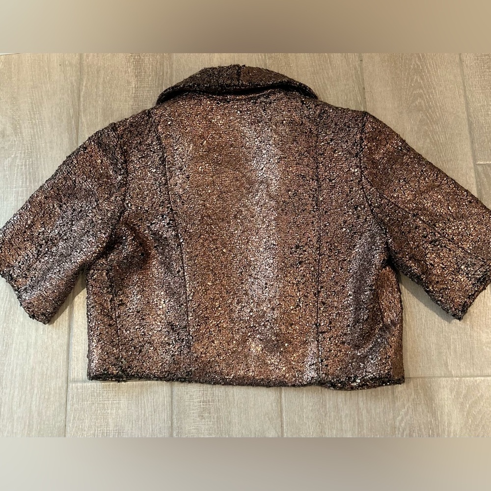 Quilted glimmering bolero jacket! - Picture 3 of 7